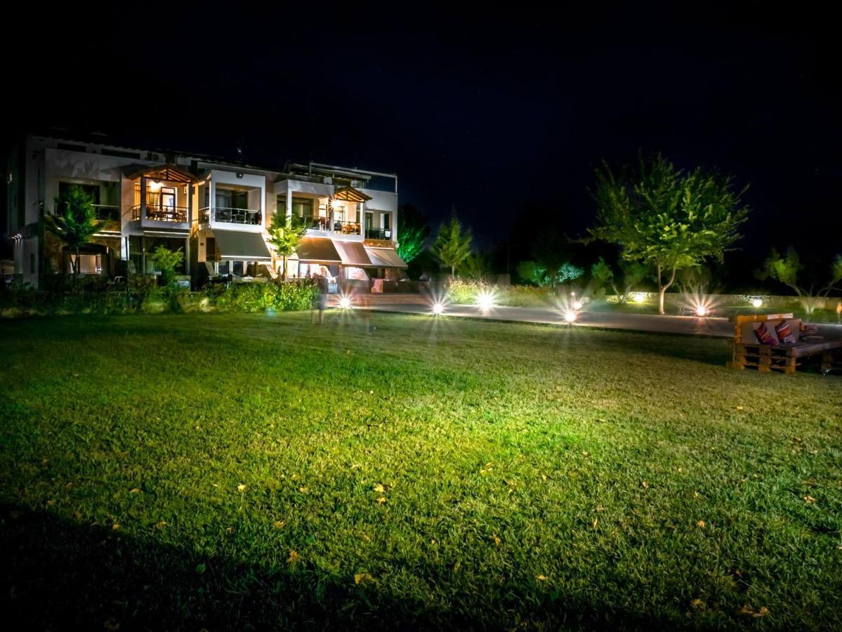 Elia Apartments - Nea Triglia Beach Nea Plagia Exterior foto